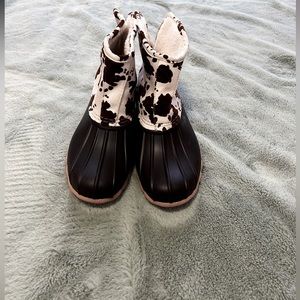 Cute boots